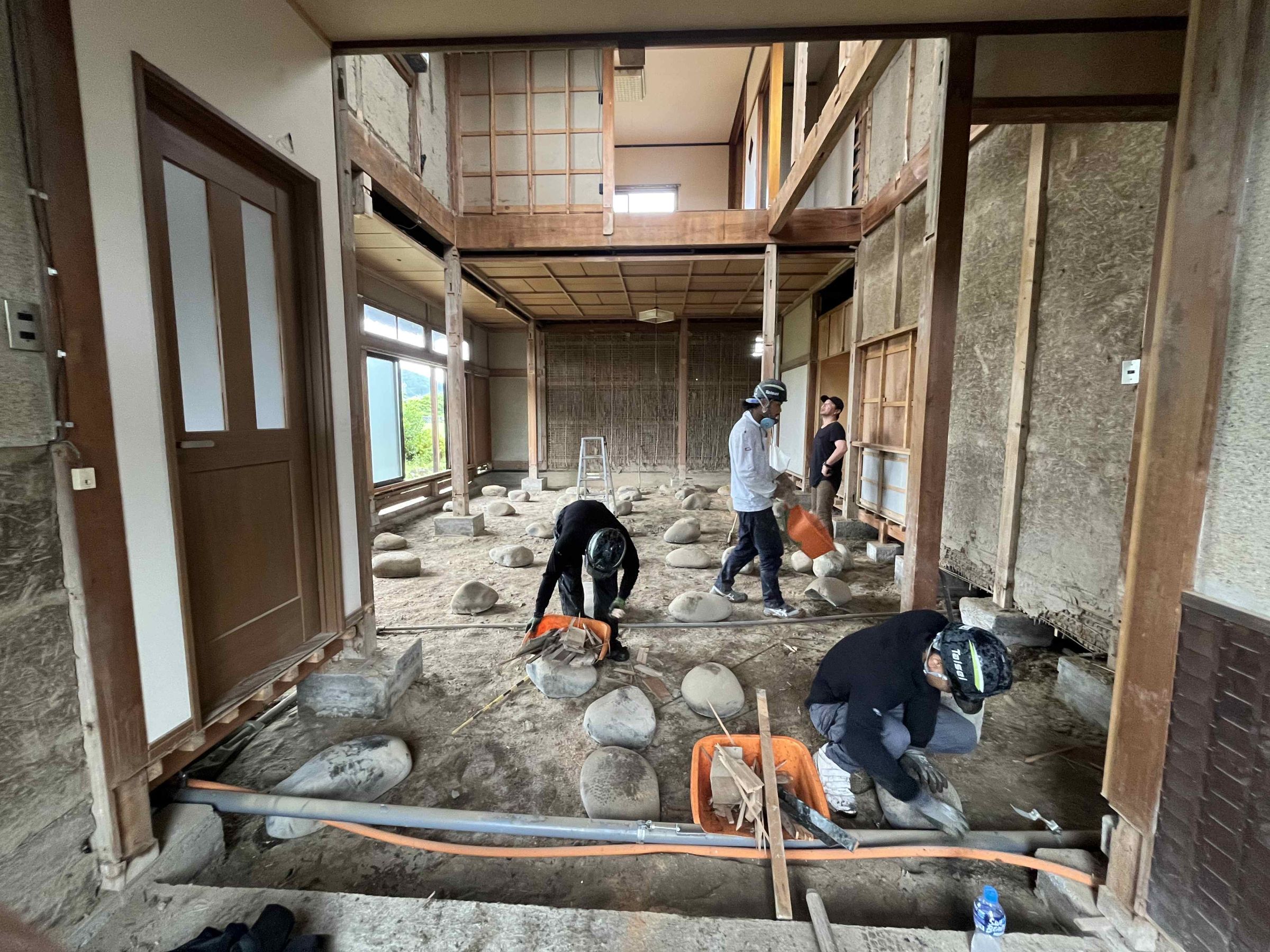 解体中 @ T様邸　リノベーション工事 / レオニダス 施工実例