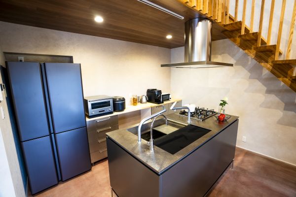 アフター　キッチン @ T様邸　リノベーション工事 / レオニダス 施工実例